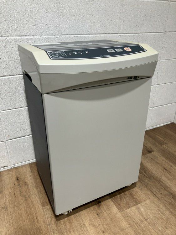 アイリスオーヤマシュレッダー 商品画像1