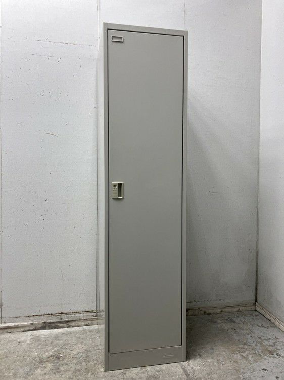 オカムラFZタイプシリーズ 1人用ロッカー 商品画像1