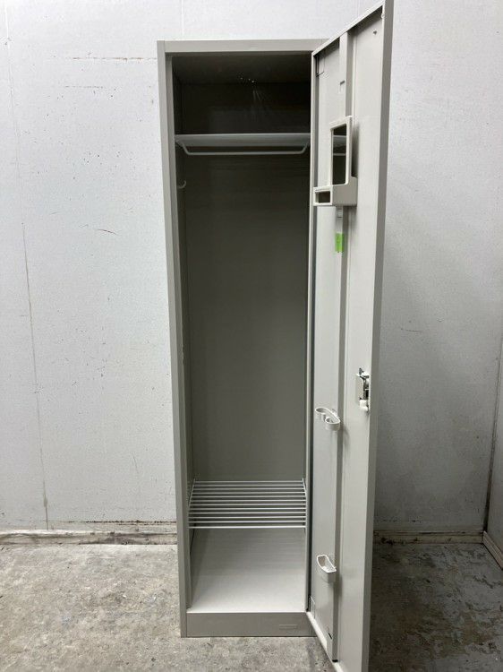 オカムラFZタイプシリーズ 1人用ロッカー 商品画像3