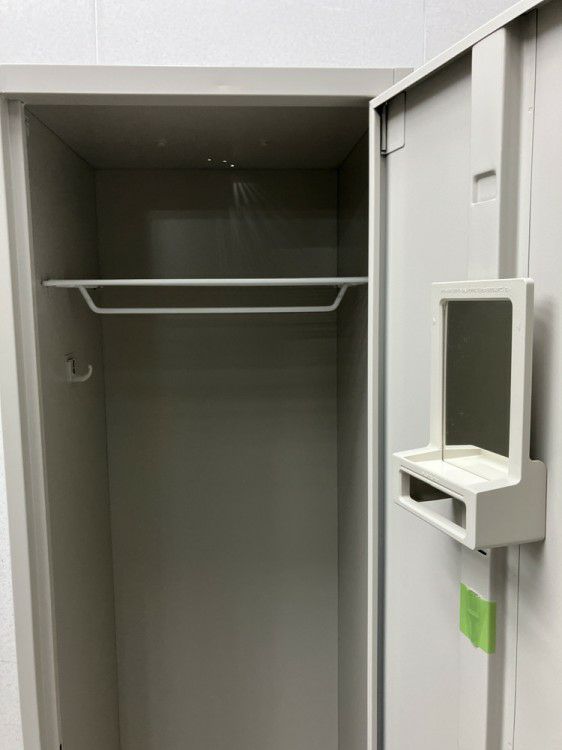 オカムラFZタイプシリーズ 1人用ロッカー 商品画像4