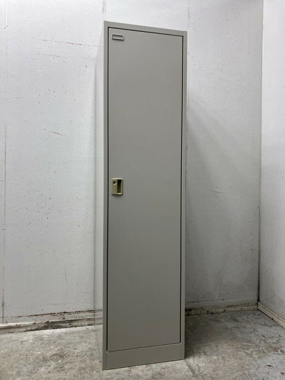 オカムラFZタイプシリーズ 1人用ロッカー 商品画像1