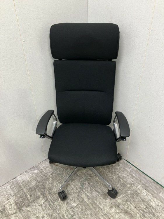 オカムラDuke(デューク)シリーズ 固定肘付デュークチェア 商品画像3