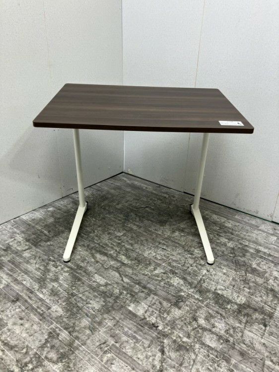 オカムラライブスシリーズ 800パーソナルデスク 商品画像1