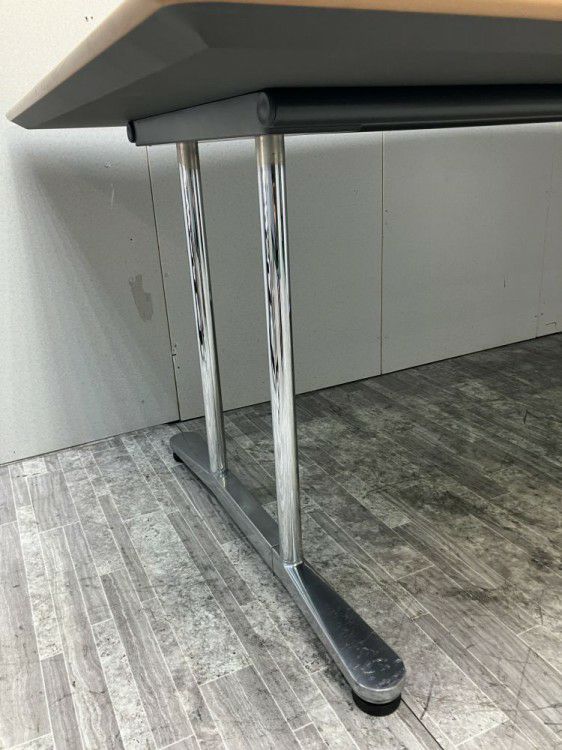 オカムラ2100ミーティングテーブル 商品画像3