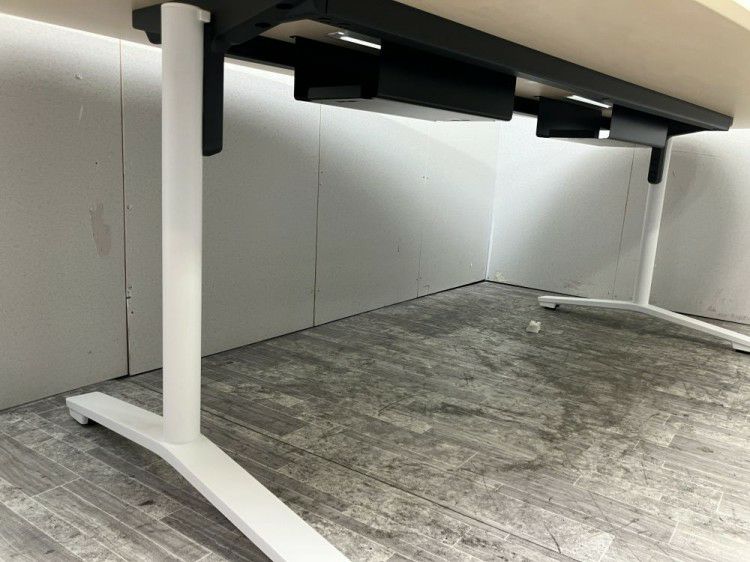 コクヨビエナ（VIENA）シリーズ 2400ミーティングテーブル 商品画像5