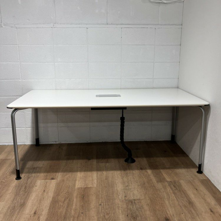 コクヨアリーナT（ALINA/T）シリーズ ミーティングテーブル 商品画像2