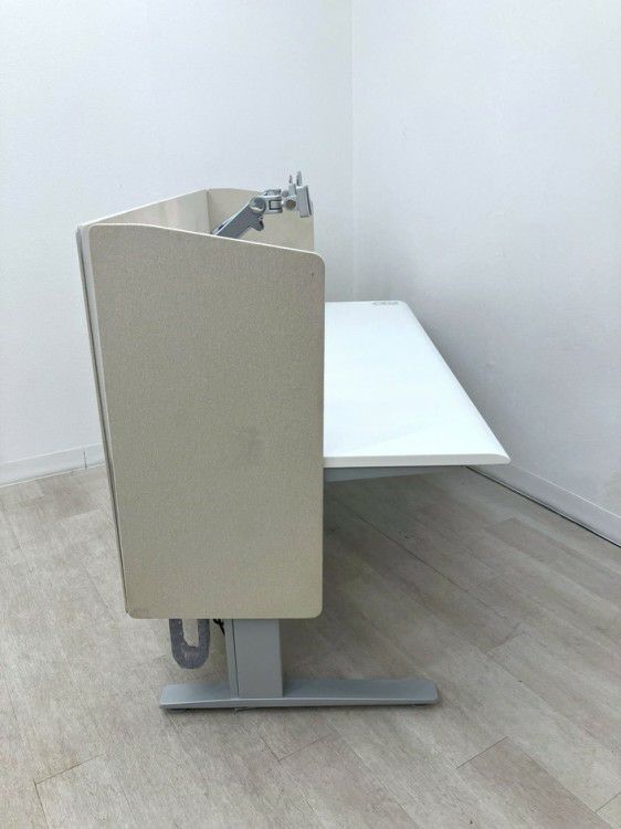 オカムラSwift(スイフト)シリーズ 1600電動昇降デスク 商品画像3