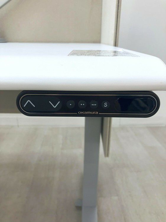 オカムラSwift(スイフト)シリーズ 1600電動昇降デスク 商品画像18