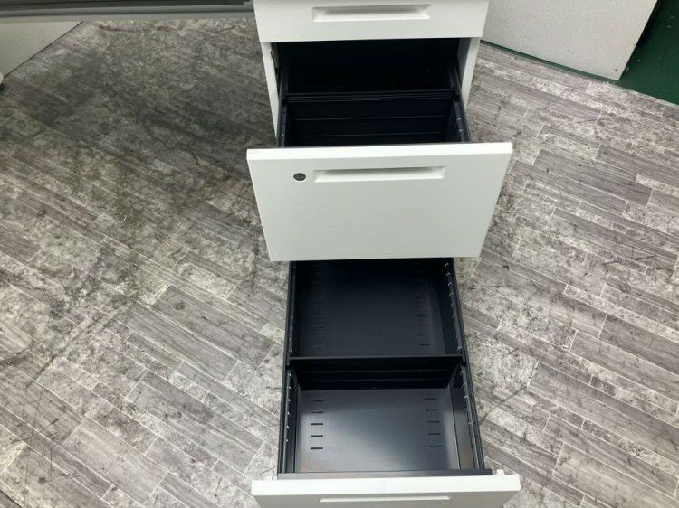 コクヨisシリーズ 1400片袖デスク 商品画像9