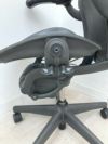 HermanMiller（ハーマンミラー）アーロンチェア 可動肘付アーロンチェア 商品画像16