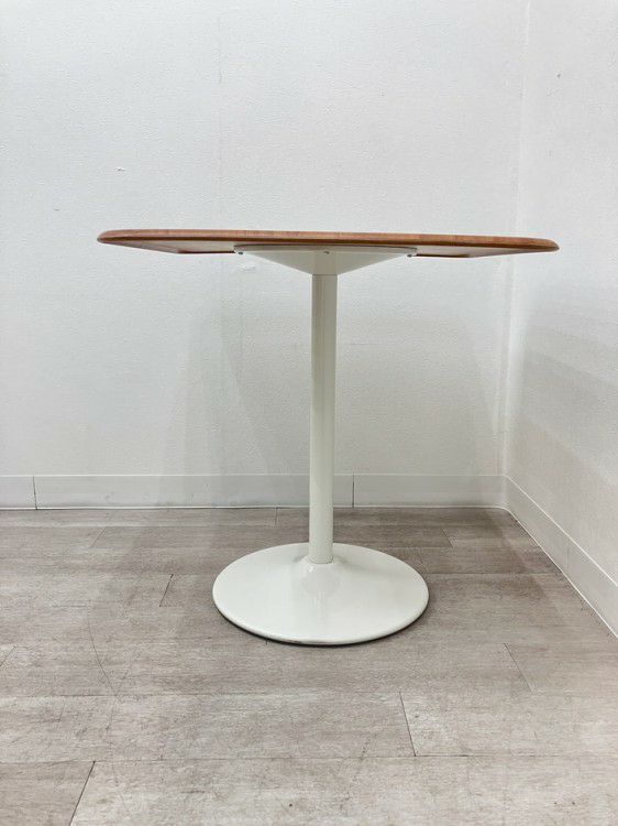 マジス（MAGIS）PIPE TABLE(パイプ テーブル)シリーズ 角テーブル 商品画像2