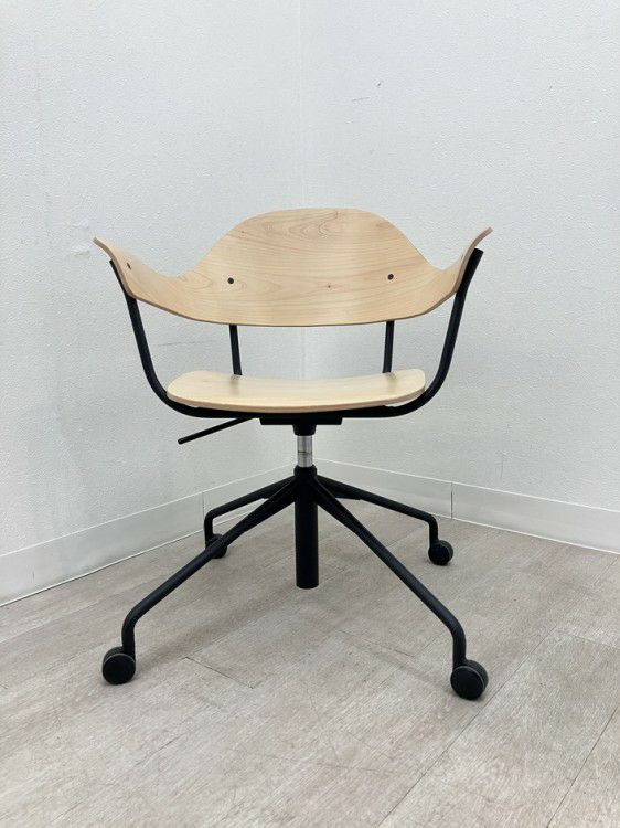 コクヨym-02シリーズ ミーティングチェア 商品画像2