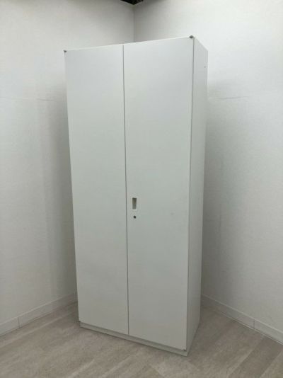 イトーキシンラインシリーズ 両開き書庫 商品画像1