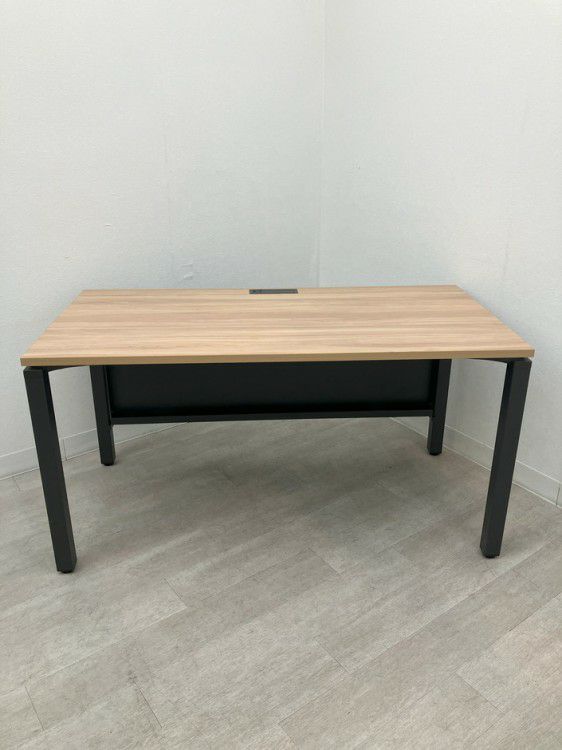 トヨスチールNTSシリーズ 1400平デスク 商品画像2