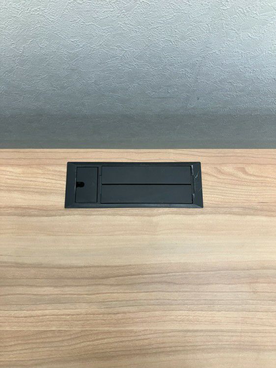 トヨスチールNTSシリーズ 1400平デスク 商品画像5