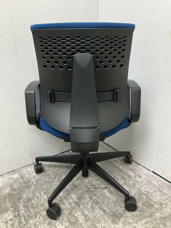 コクヨWizard3(ウィザード3)チェア 固定肘付ウィザード3チェア 商品画像5