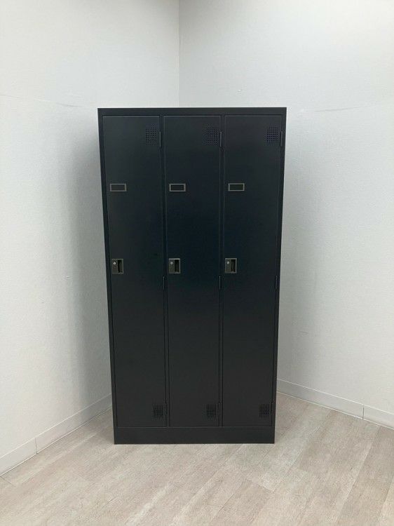 豊国工業TLKシリーズ 3人用ロッカー 商品画像2