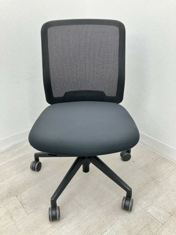 ウチダ（内田洋行）カリッサ（CARISSA）チェア カリッサチェア 商品画像2