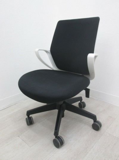 コクヨピコラ(picora)チェア 固定肘付ピコラチェア 商品画像1