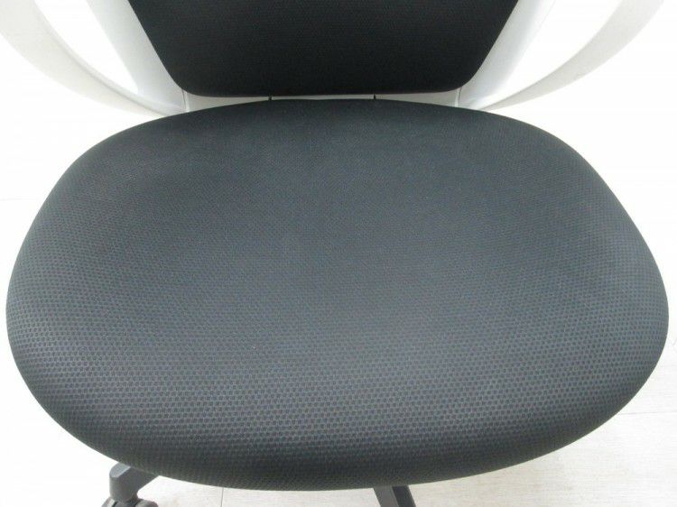 コクヨピコラ(picora)チェア 固定肘付ピコラチェア 商品画像8