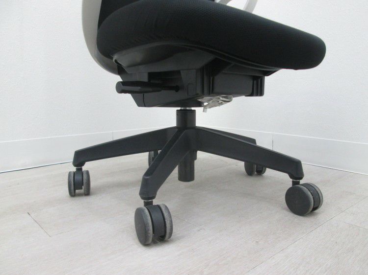 コクヨピコラ(picora)チェア 固定肘付ピコラチェア 商品画像9