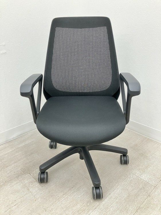 イトーキnona(ノナ)シリーズ 固定肘付ノナチェア 商品画像2