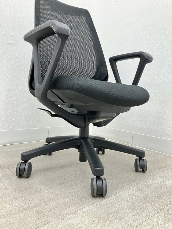 イトーキnona(ノナ)シリーズ 固定肘付ノナチェア 商品画像9