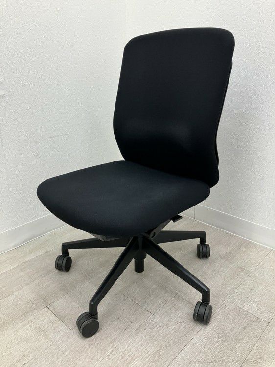 ウチダ（内田洋行）KRENE（クレネ）チェア クレネチェア 商品画像1