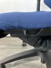 イトーキf(エフチェア)シリーズ 固定肘付エフチェア 商品画像10
