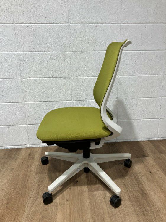 コクヨミトラチェア ミトラチェア 商品画像2