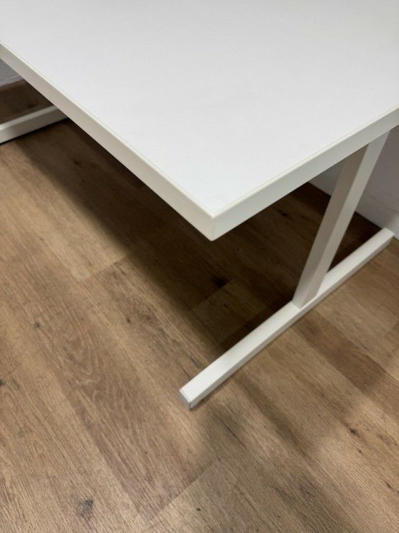 ウチダ（内田洋行）notio(ノティオ)シリーズ ミーティングテーブル 商品画像3