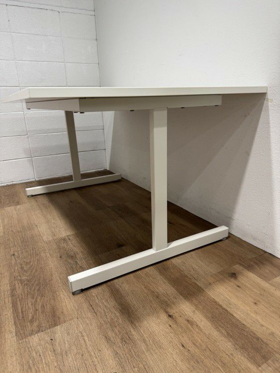 ウチダ（内田洋行）notio(ノティオ)シリーズ ミーティングテーブル 商品画像4