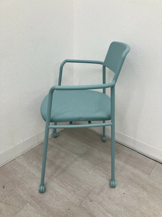 コクヨエニー(Any)シリーズ ネスティングチェア 商品画像5