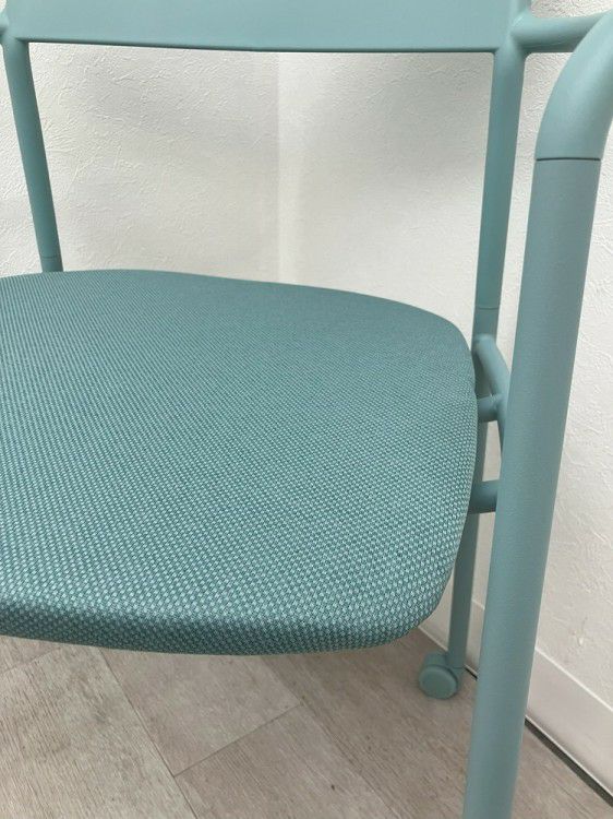 コクヨエニー(Any)シリーズ ネスティングチェア 商品画像7