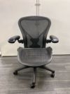 HermanMiller（ハーマンミラー）アーロンチェア 可動肘付アーロンチェア 商品画像2