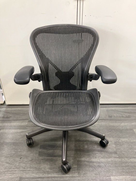 HermanMiller（ハーマンミラー）アーロンチェア 可動肘付アーロンチェア 商品画像2