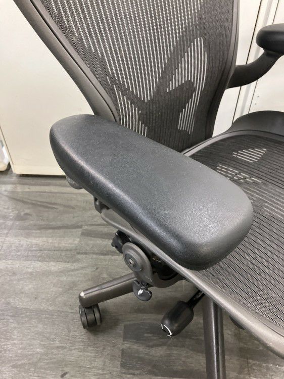 HermanMiller（ハーマンミラー）アーロンチェア 可動肘付アーロンチェア 商品画像12