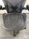 HermanMiller（ハーマンミラー）アーロンチェア 可動肘付アーロンチェア 商品画像11