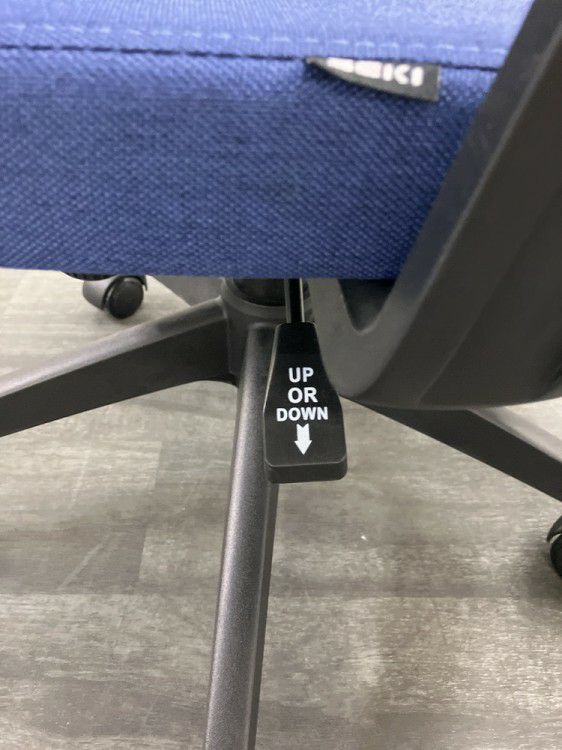 関家具ホープシリーズ 固定肘付ホープチェア 商品画像6