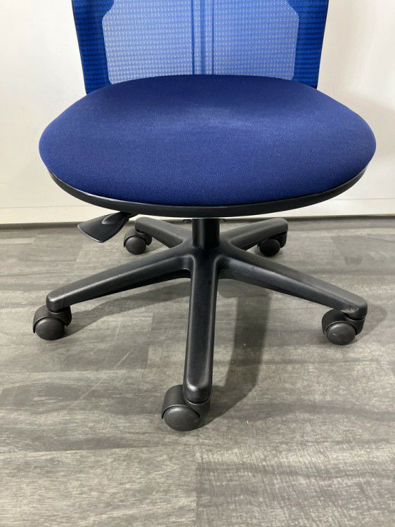 ウチダ（内田洋行）エニーザ（Anyza）チェア エニーザチェア 商品画像9