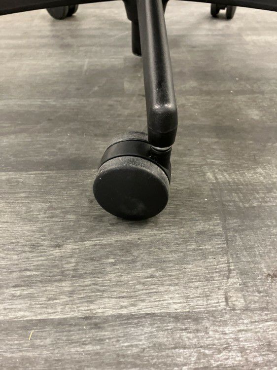 コクヨWizard2(ウィザード2)チェア 可動肘付ウィザード2チェア 商品画像13