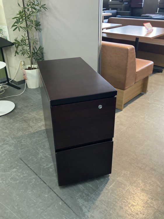 オカムラ脇机 商品画像1