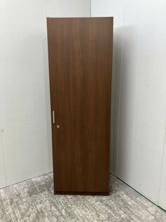 コクヨS370シリーズ 役員室用ワードロープ 商品画像1