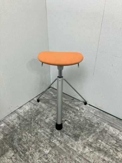 オカムラハイポジションスツールシリーズ ハイスツール 商品画像1