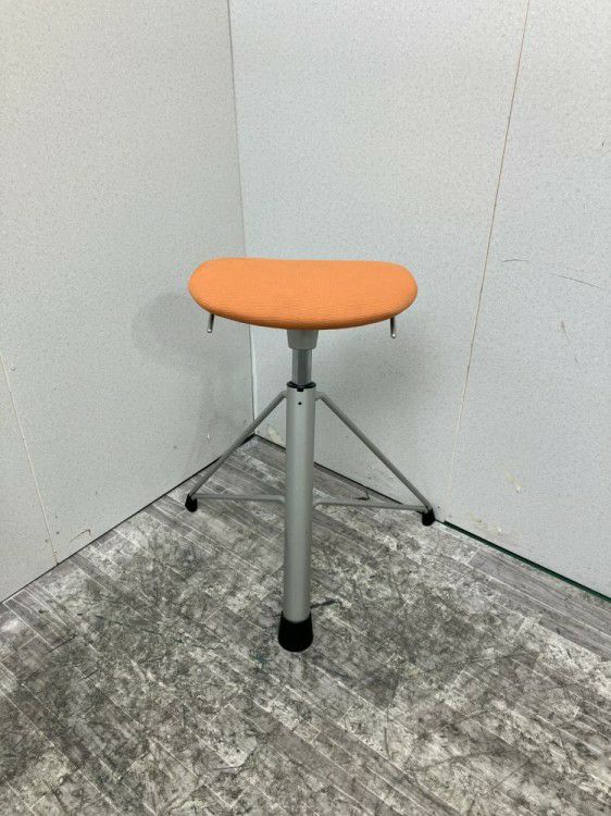 オカムラハイポジションスツールシリーズ ハイスツール 商品画像1