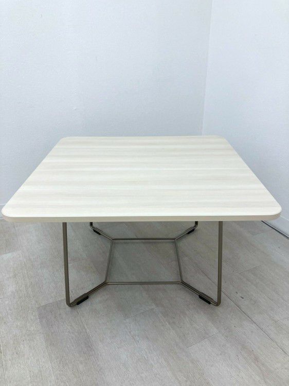 オカムラライブスシリーズ 角テーブル 商品画像2