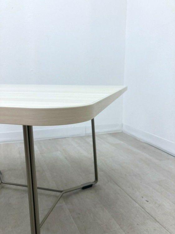 オカムラライブスシリーズ 角テーブル 商品画像4