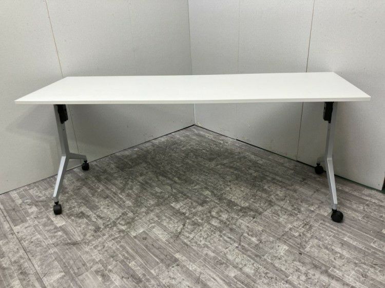 ウチダ（内田洋行）1800サイドスタックテーブル 商品画像1