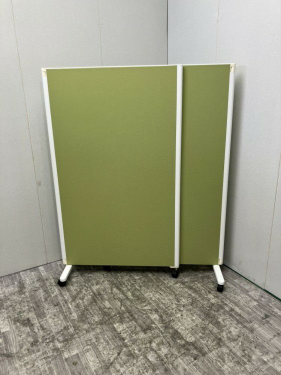 コクヨPU/αシリーズ 3連結パーテーション 商品画像1