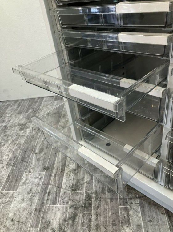 イトーキシンラインシリーズ 天板付A4クリアケース書庫 商品画像5